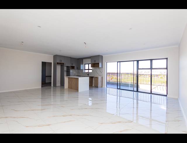 3 BEDROOM APARTMENT FOR SALE IN SANDOWN